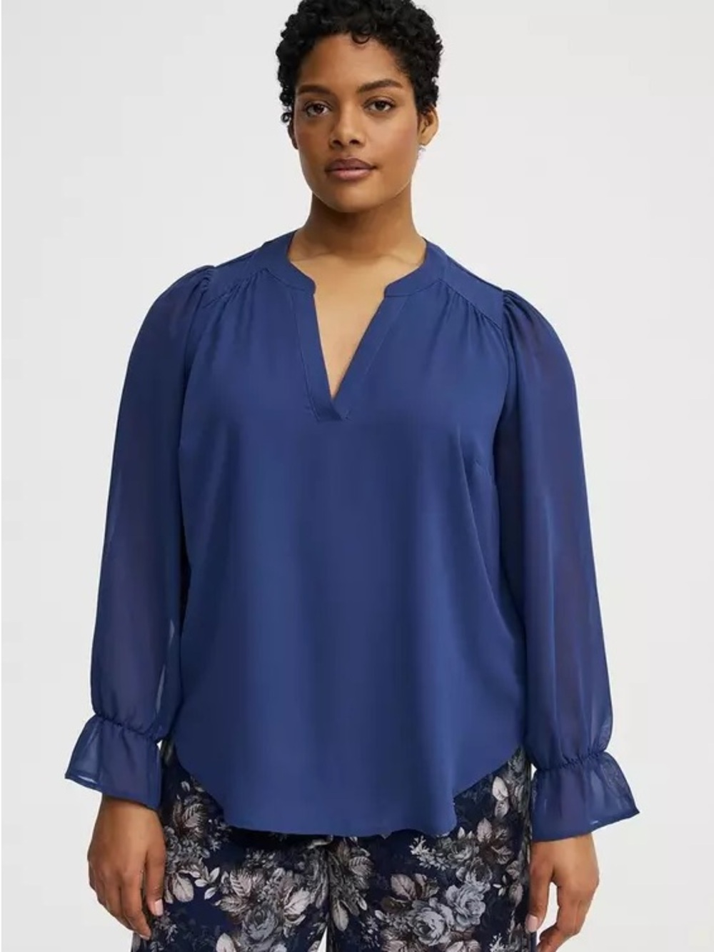 Torrid Georgette Harper Oceana Blue Pullover  V-Neck Chiffon Long Sleeve, 5x NWT
